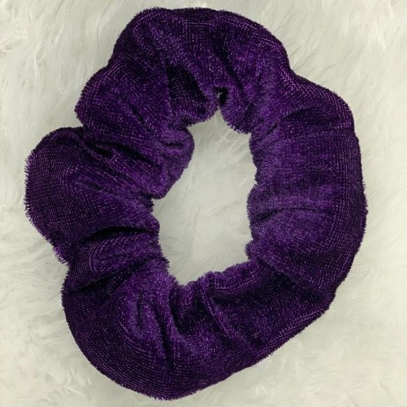 Velvet Purple Scrunchies Set of 2 scrunchies - Picture 1 of 2